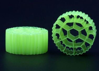 kopen Maagde HDPE MBBR Filter Media Met Witte Kleur En Lange Levensduur Voor 35*18mm Grootte online manufacture