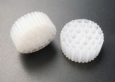 kopen China biologische behandeling afvalwater k3 bio-groei fab media als waterfiltratie vulproducten voor vijver online manufacture