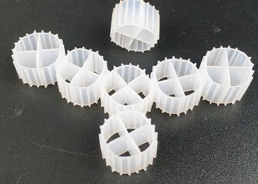 kopen Vrouwelijk HDPE-materiaal Kaldnes K1 Filter Media Bio Ballen Voor Aquaria online manufacture