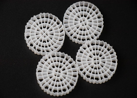 kopen Hoge oppervlakte K1 Filtermedia Wit maagdelijk HDPE-materiaal Energiebesparing online manufacture