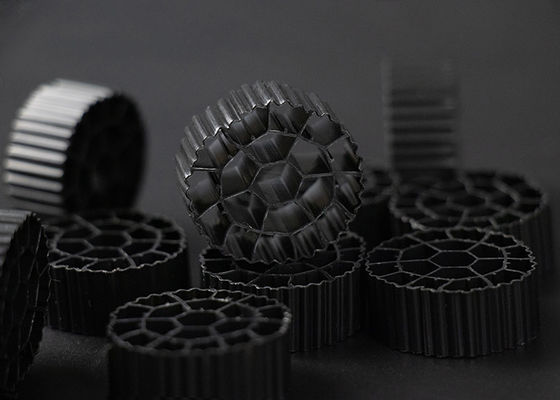 kopen 25 mm X 10 mm Grootte Plastic Filter Media Virgin HDPE Materiaal MBBR Bio Balls online manufacture