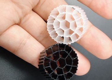 Witte biopipe Betrouwbare Mbbr Biofiltermedia voor de behandeling van afvalwater 25*12mm