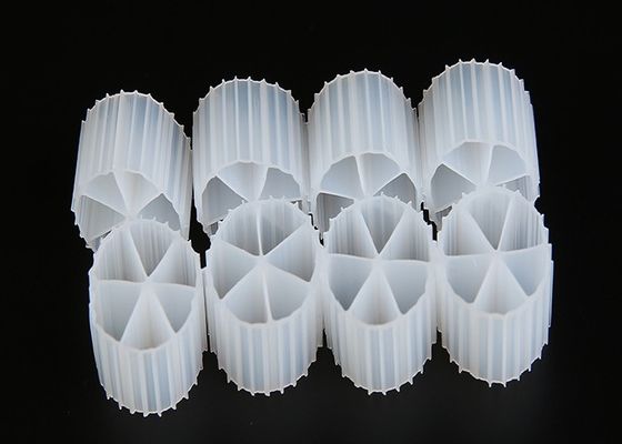 Zelfreinigende MBBR Filter Media Verhuisbaar Bed Biofilm Reactor 20 Jaar Levensduur