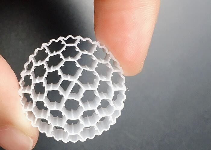 Activecell Biotube MBBR Plastic Filter Media Wit Kleur 800m2/M3