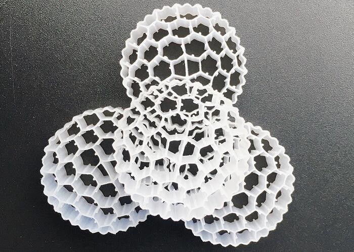 Activecell Biotube MBBR Plastic Filter Media Wit Kleur 800m2/M3