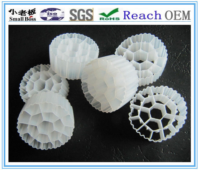 populaire zwarte kleur maagdelijk HDPE-materiaal MBBR bio-media voor industriële afvalwaterzuivering