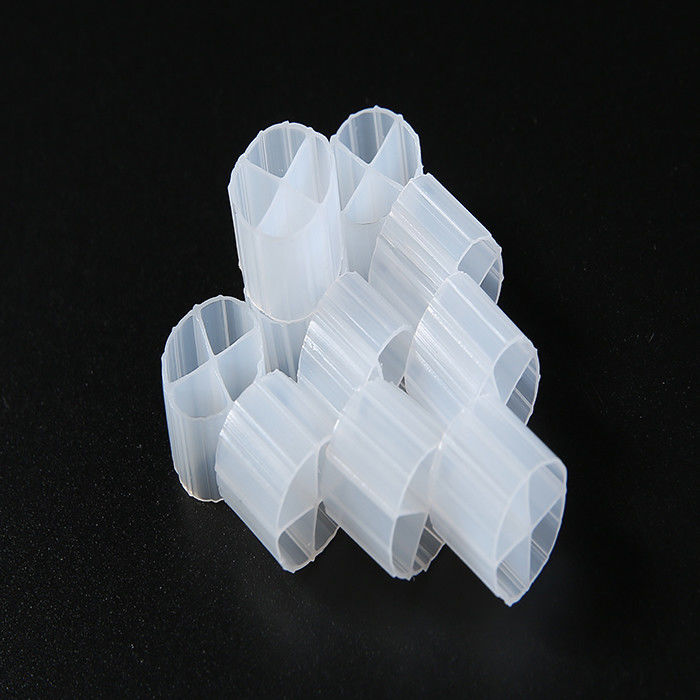 Hoge efficiëntie MBBR Plastic Filter Media Lagere energieverbruik MBBR biovervoerder