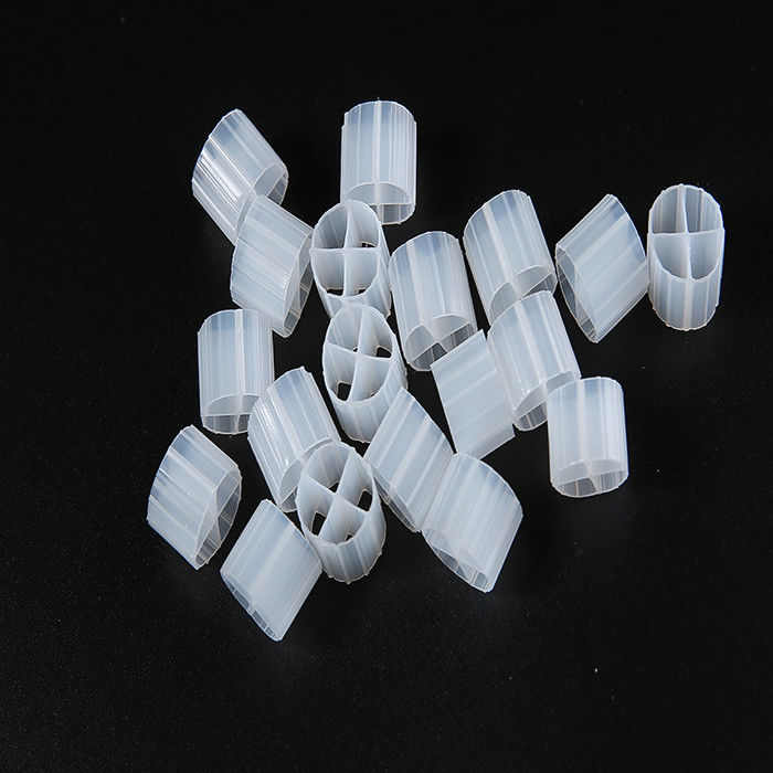 Hoge efficiëntie MBBR Plastic Filter Media Lagere energieverbruik MBBR biovervoerder