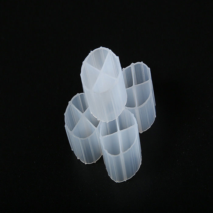 Hoge biologische activiteit MBBR Floating Filter Media Voor aquaria