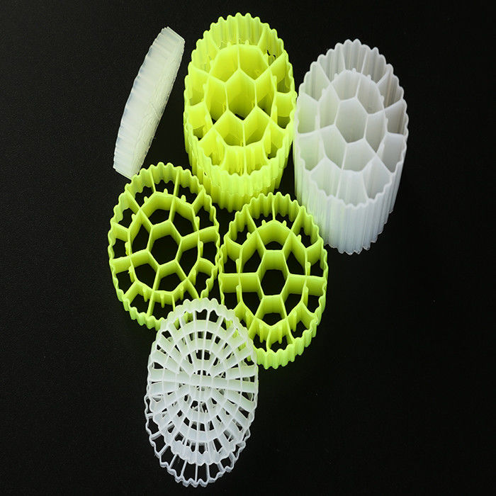 Biocell Filter Media Verplaatsbaar bed Filter 500 m2/m3 Oppervlakte met maagdelijk HDPE-materiaal