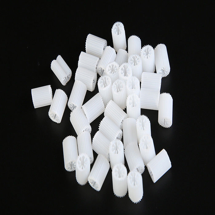 MBBR Bio Media Zware grootte 5*10mm Wit maagdelijk HIPS materiaal Plastic Biocell Voor behandeling