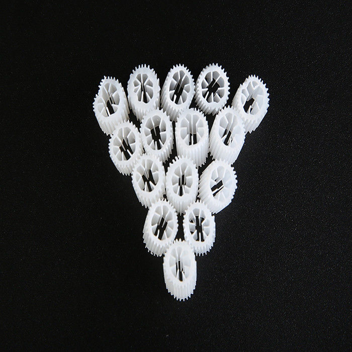 MBBR HIPS Materiaal Plastic Filter Media Met Grootte 5mm X 10mm En Witte Kleur