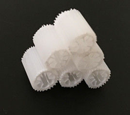 Zeven gaten Biocell Filter Media HIPS witte kleur Materiaal Plastic Zinken Filter Media Voor zwembad