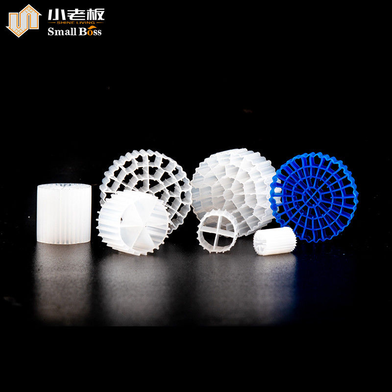 PE38 Verhuisbed Biofilm Reactor Wit Natuurlijke kleur Virgin HDPE Materiaal Mbbr Drager