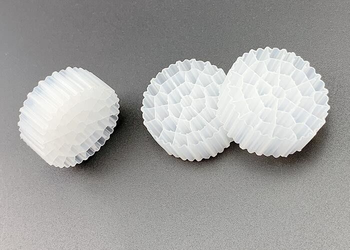 Witte kleur 25*10MM PE Mbbr Floating Filter Media