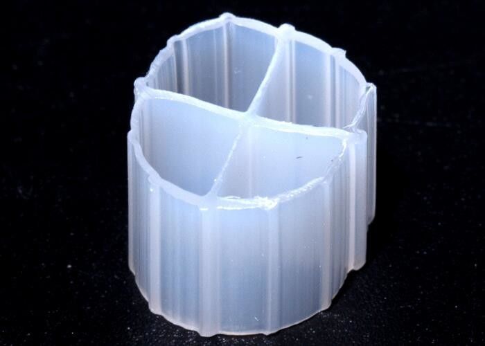 Ruimtebesparing BIO-ballen Filter Media MBBR-drager met witte kleur