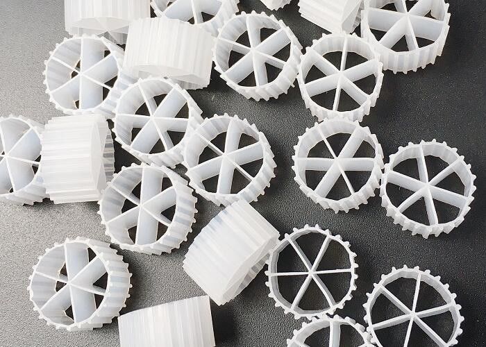 Visserij Wit Mbbr Filter Biocell Waterbehandeling 16*10mm Groot gebied