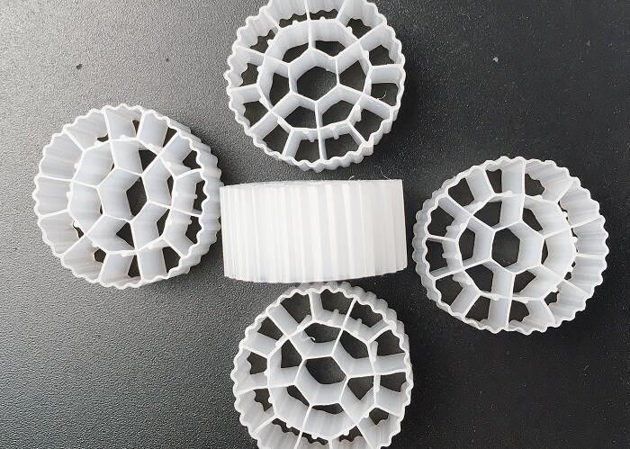 Plastic K1 & K3 Bioball Filter Media Hdpe 25*12mm Ras Wit Kleur Bioborger