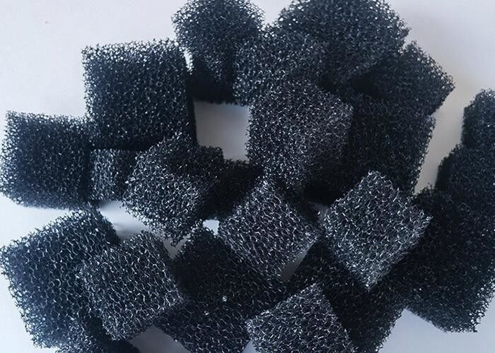 Porieuze polymeren dragers voor waterbehandeling Zwarte kleur Grote oppervlakte