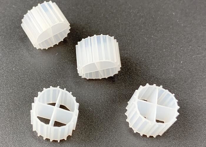 11*7mm MBBR Bio Filter Media K1 met witte kleur en maagdelijk HDPE materiaal