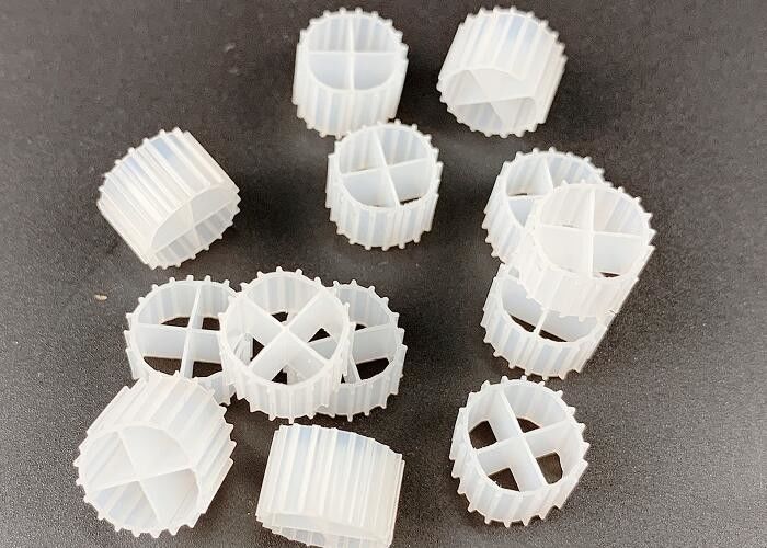 MBBR Wit HDPE IFAS Biologisch filtermedium 1000m2/m3