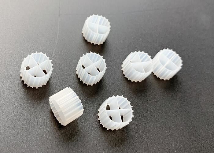 11*7mm MBBR Bio Balls Filter Media Grote oppervlakte