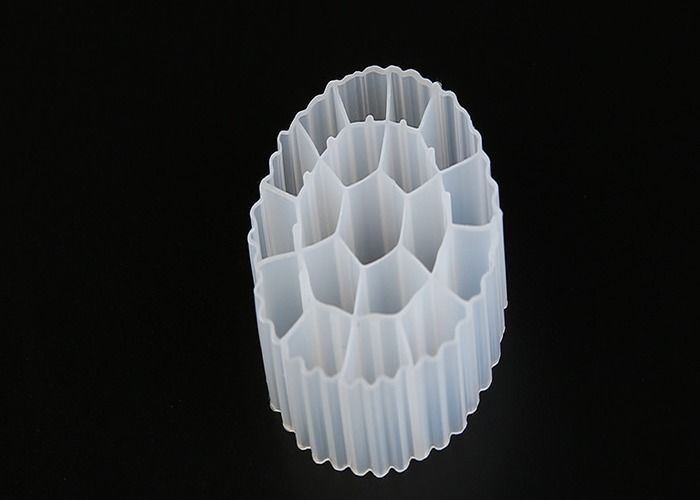 Witte kleur MBBR Filter Media K3 Bio Media Goede slagvastheid met maagdelijk HDPE