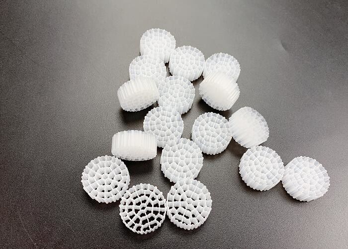 Nieuw punt PE37 MBBR K1 Filtermedium 800m2/m3 Groot oppervlak