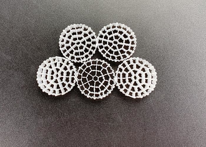 Virgin HDPE IFAS Technology MBBR Floating Filter Media Wit Kleur