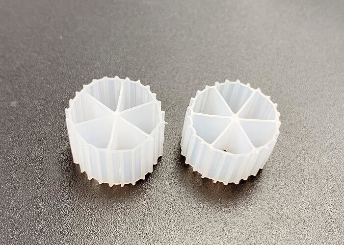 Grote oppervlakte PE04 Virgin HDPE Witte kleur Mbbr Biocell Filter Media 800m2/M3