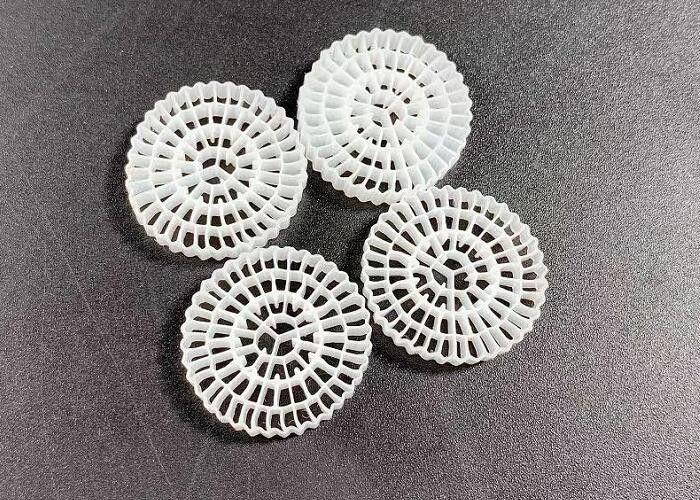 75 kamers Biocell MBBR Filter media Super decarburizatie Voor RAS Aquiculture