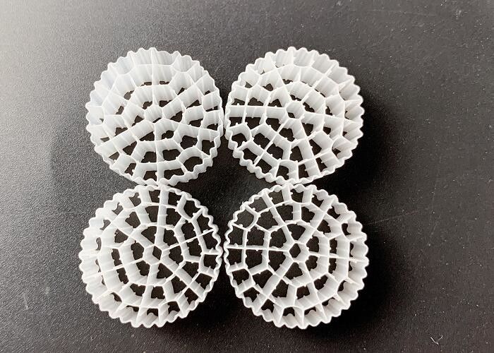 Witte kleur SBR Proceswaterbehandeling MBBR Filtermedia ROHS REACH