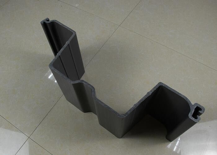 Vinyl PVC-extrusieplaat Plastic Pile U-vormig Grijze kleur